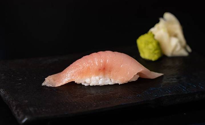Tuna Nigiri 🐟🔴 まぐろにぎり 金枪鱼寿司 참치 니기리